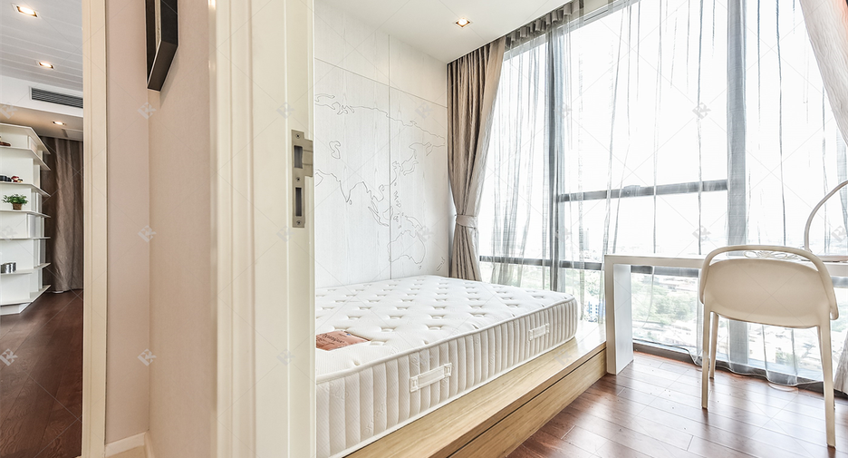 Condo en alquiler de 2 habitaciones en Sathon, Bangkok