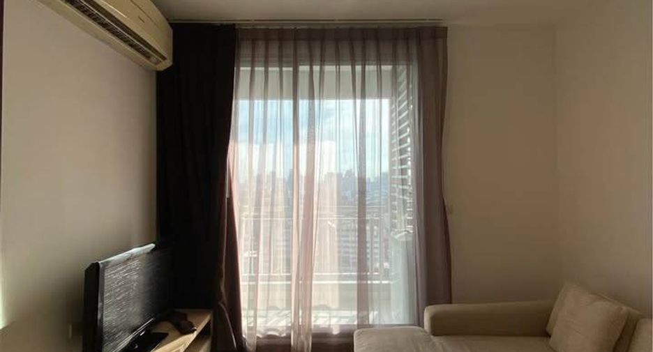 À louer 1 chambre condo à Huai Khwang, Bangkok
