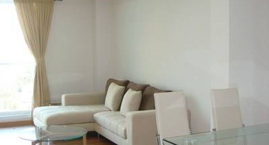 À louer 3 chambres appartement à Khlong Toei, Bangkok