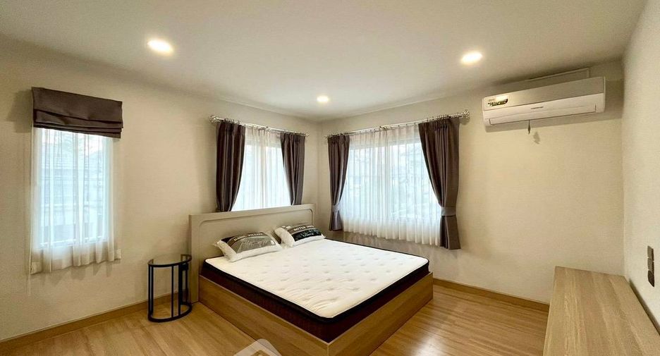 For rent 3 bedrooms house in Bang Lamung, Chonburi