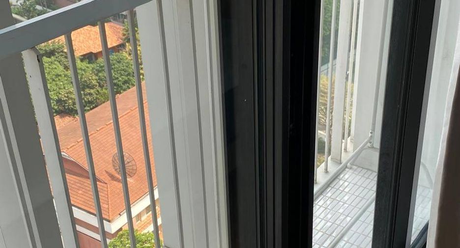 Wohnung zur Miete mit 2 Zimmer in Khlong Toei, Bangkok
