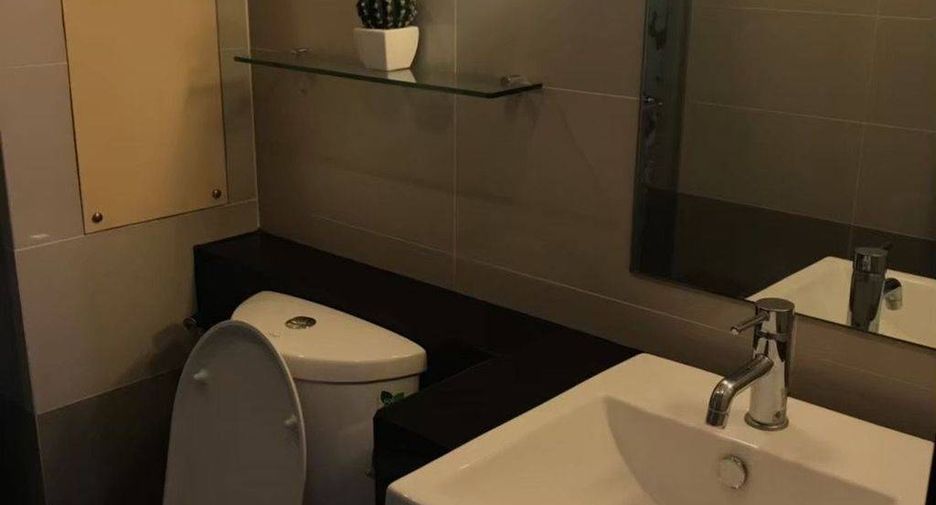 For rent 2 bedrooms condo in Bang Kho Laem, Bangkok