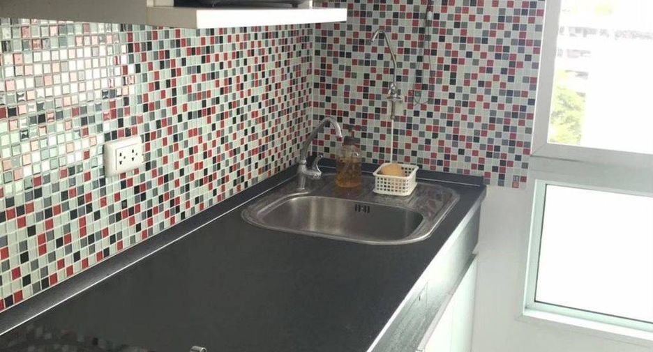 For rent 2 bedrooms condo in Bang Kho Laem, Bangkok
