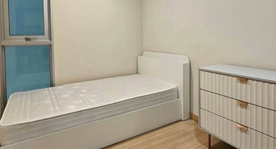 Condo en alquiler de 2 habitaciones en Khlong Toei, Bangkok