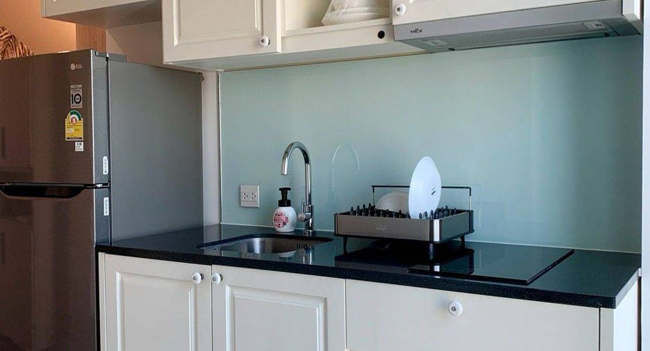 For rent 1 Beds condo in Watthana, Bangkok