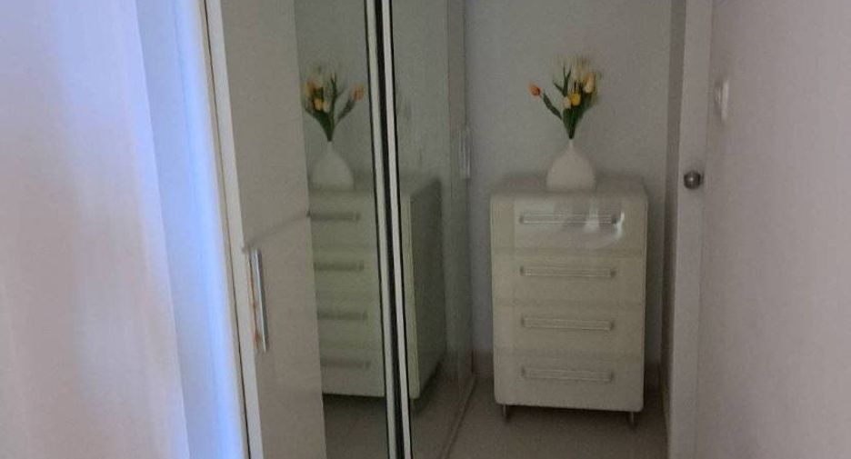 For rent 2 bedrooms condo in Ratchathewi, Bangkok