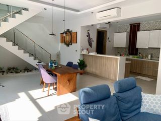 Villa zur Miete mit 4 Zimmer in Bang Lamung, Chonburi