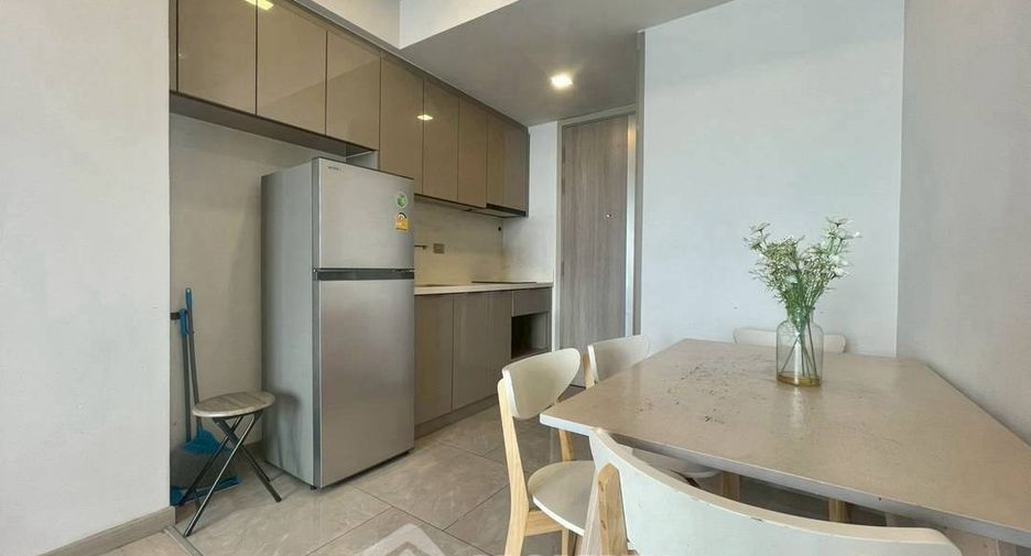 Wohnung zur Miete mit 2 Zimmer in Huai Khwang, Bangkok