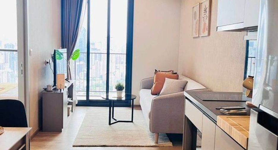 For rent 1 bed condo in Khlong Toei, Bangkok