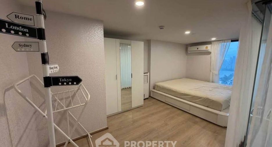 For rent 2 bedrooms condo in Khlong Toei, Bangkok