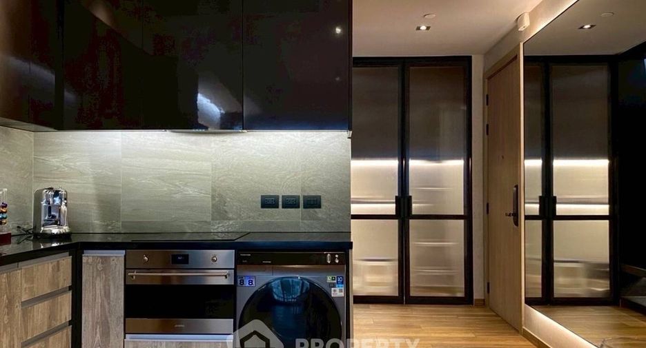 Condo en alquiler de 2 habitaciones en Watthana, Bangkok