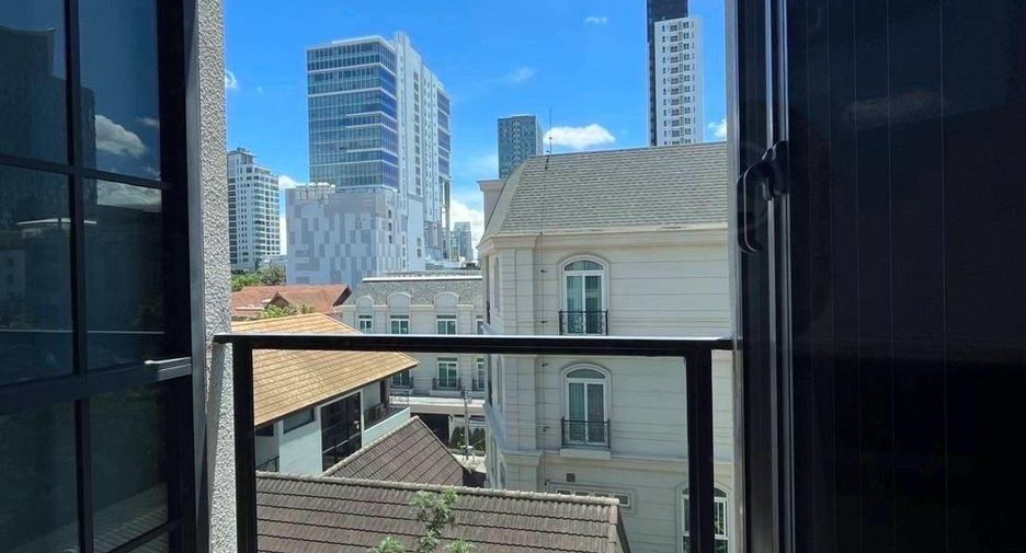 For rent 1 bed condo in Watthana, Bangkok