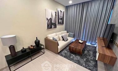 For rent 2 bedrooms condo in Huai Khwang, Bangkok