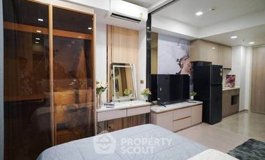 For rent 1 bed condo in Huai Khwang, Bangkok