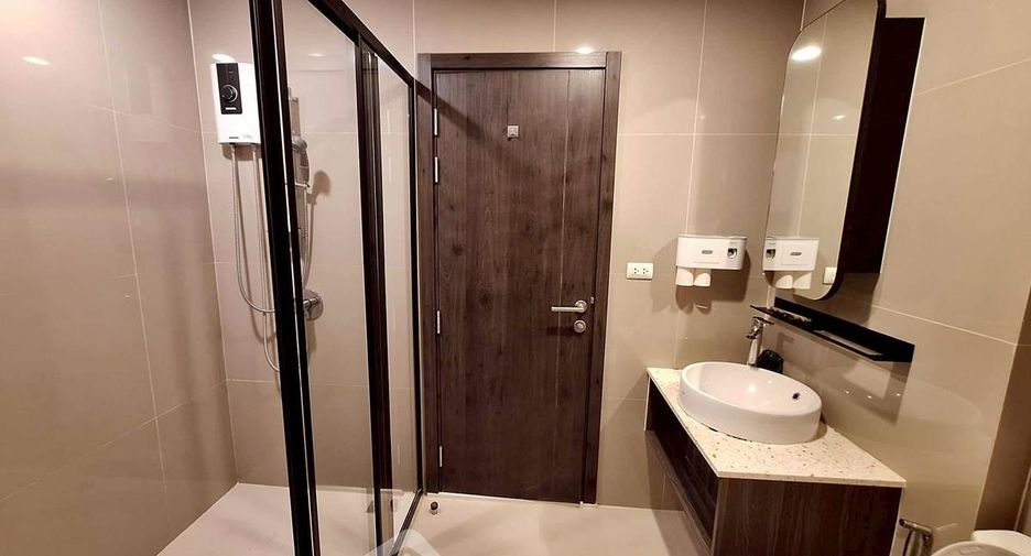 Wohnung zur Miete mit 1 Zimmer in Huai Khwang, Bangkok