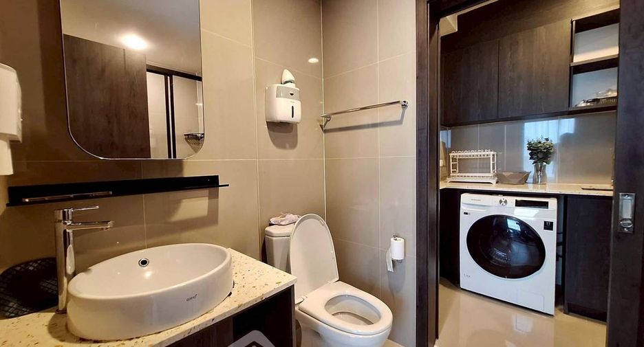 Wohnung zur Miete mit 1 Zimmer in Huai Khwang, Bangkok