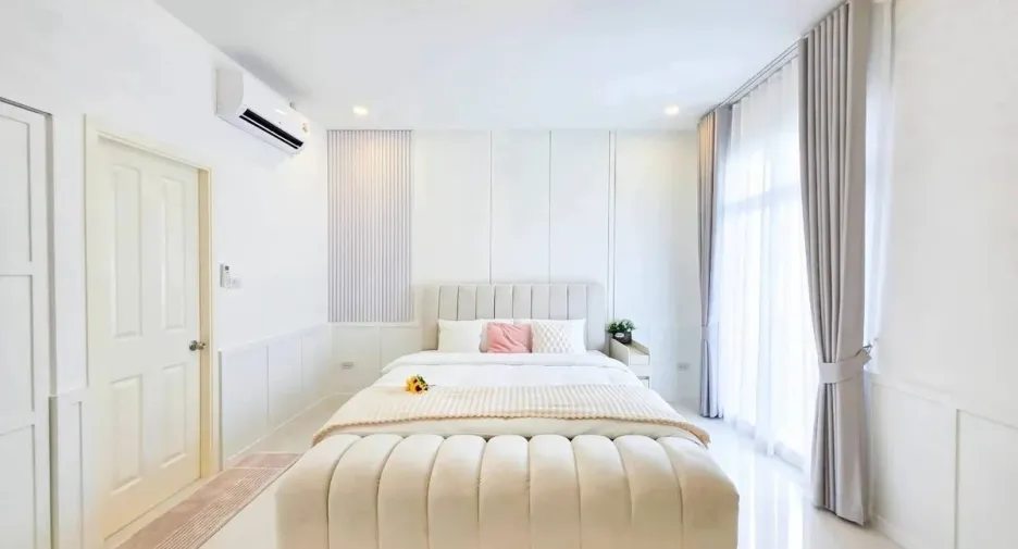 For sale 3 bedrooms house in Bang Lamung, Chonburi