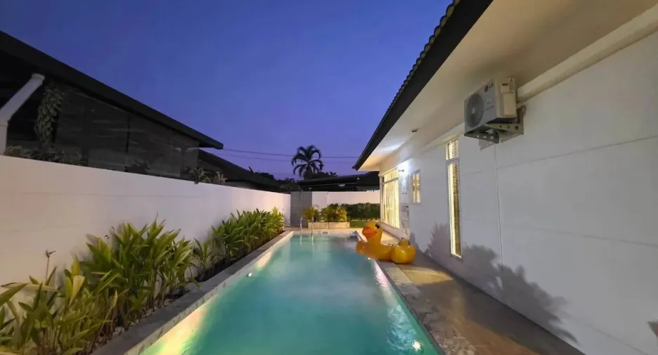 For sale 3 bedrooms house in Bang Lamung, Chonburi