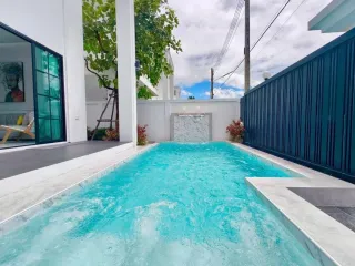 Haus zur Miete und zum Kauf mit 4 Zimmer in East Pattaya, Pattaya