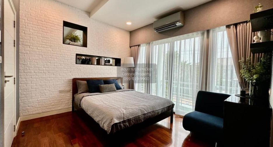 À louer 5 chambres maison à Lat Krabang, Bangkok