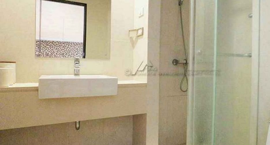For rent 1 Beds condo in Khlong Toei, Bangkok