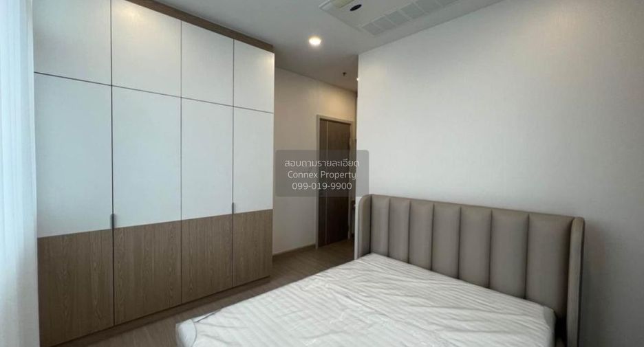 For rent 2 bedrooms condo in Bang Rak, Bangkok