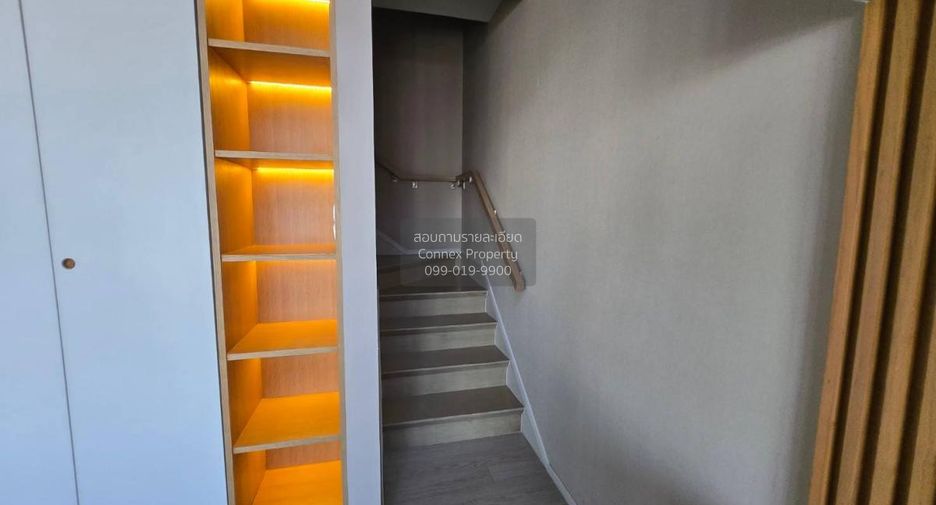 À louer 2 chambres condo à Watthana, Bangkok
