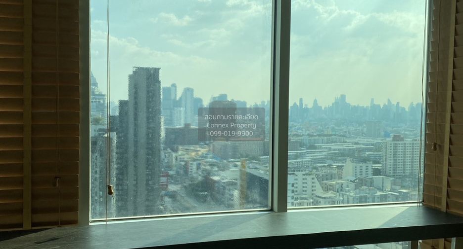 For rent 2 bedrooms condo in Huai Khwang, Bangkok