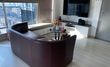 For rent 2 bedrooms condo in Huai Khwang, Bangkok