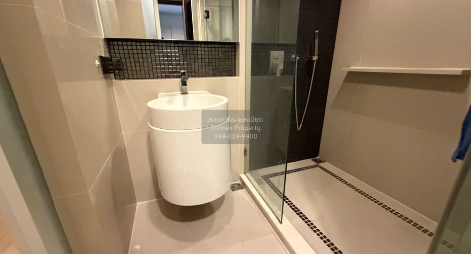 For rent 1 bed condo in Sathon, Bangkok
