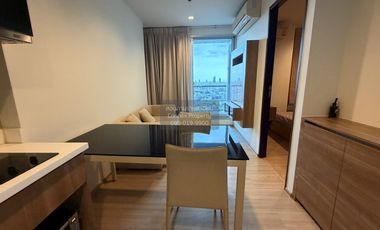For rent 1 bed condo in Sathon, Bangkok