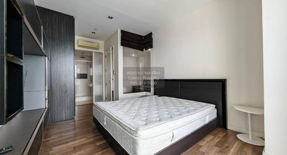 À louer 1 chambre condo à Phra Khanong, Bangkok