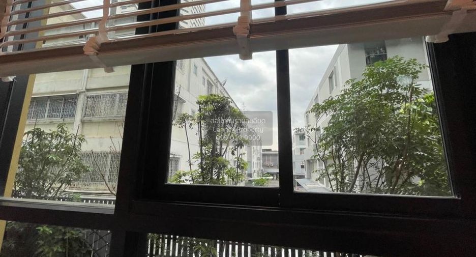 Condo en alquiler de 1 habitaciones en Bang Na, Bangkok