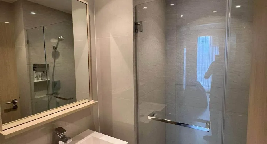 For rent 1 bed condo in Watthana, Bangkok