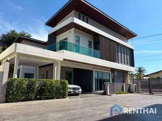 For Rent 5 Bedroom House In Bang Lamung, Chonburi