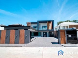 Haus zur Miete mit 5 Zimmer in Bang Lamung, Chonburi