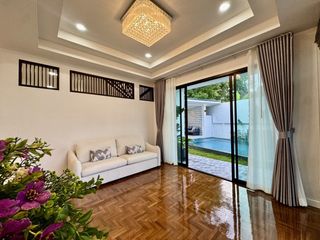 À vendre 5 chambres villa à Hang Dong, Chiang Mai