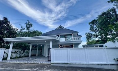 À vendre 5 chambres villa à Hang Dong, Chiang Mai