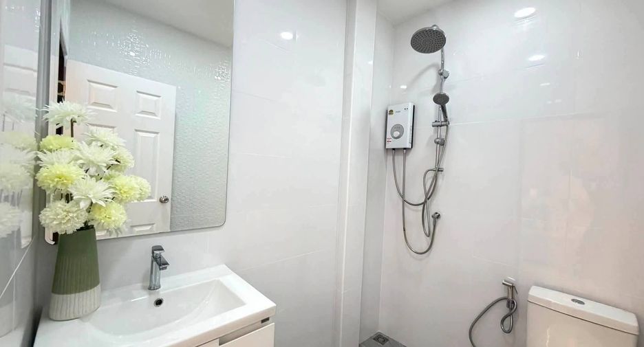 For sale 3 bedrooms villa in Bang Lamung, Chonburi