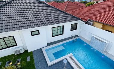 For sale 3 bedrooms villa in Bang Lamung, Chonburi