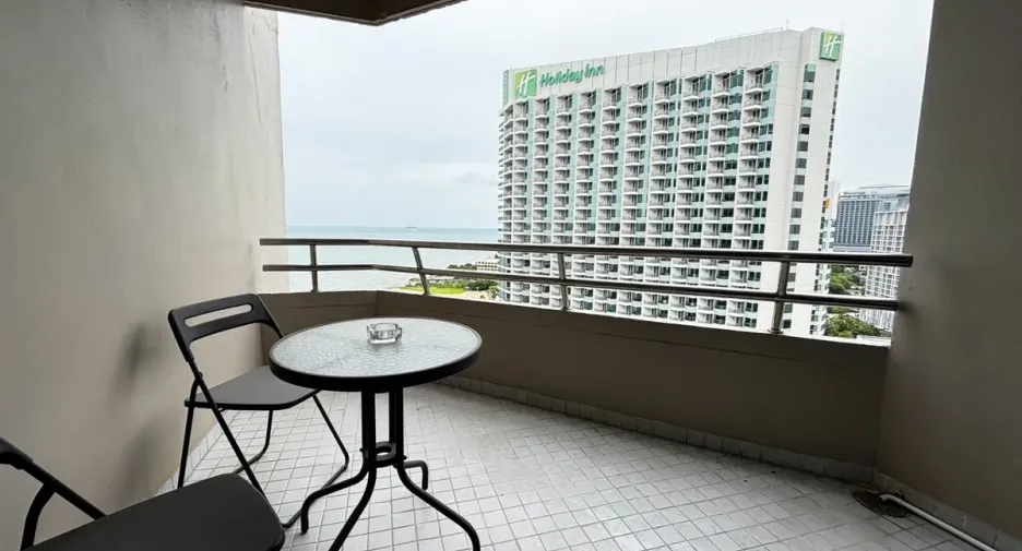 For rent 1 bed condo in Bang Lamung, Chonburi