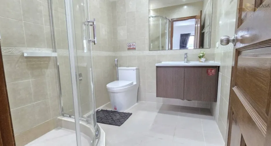 Reihenhaus zur Miete mit 4 Zimmer in Bang Lamung, Chonburi