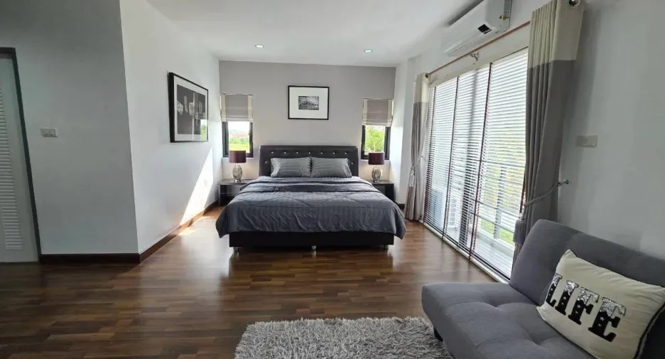 Villa zur Miete mit 3 Zimmer in Bang Lamung, Chonburi