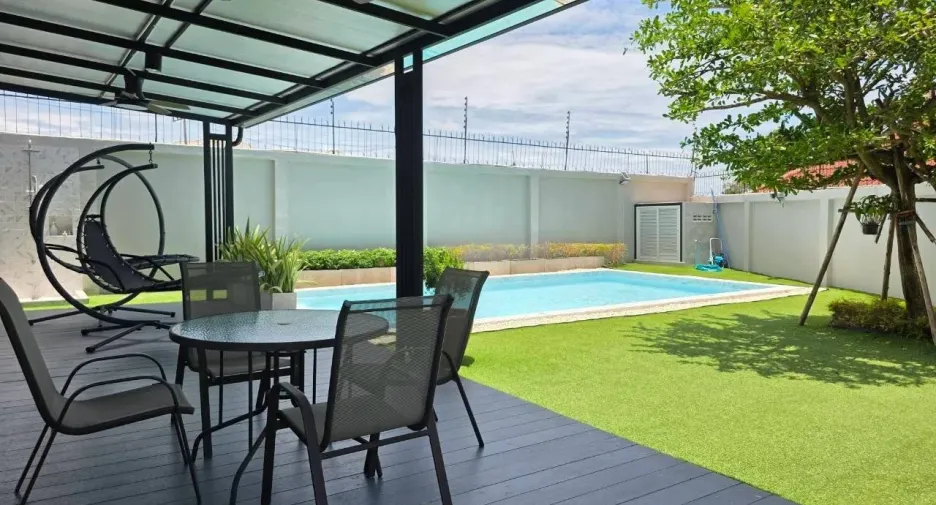 Villa zur Miete mit 3 Zimmer in Bang Lamung, Chonburi