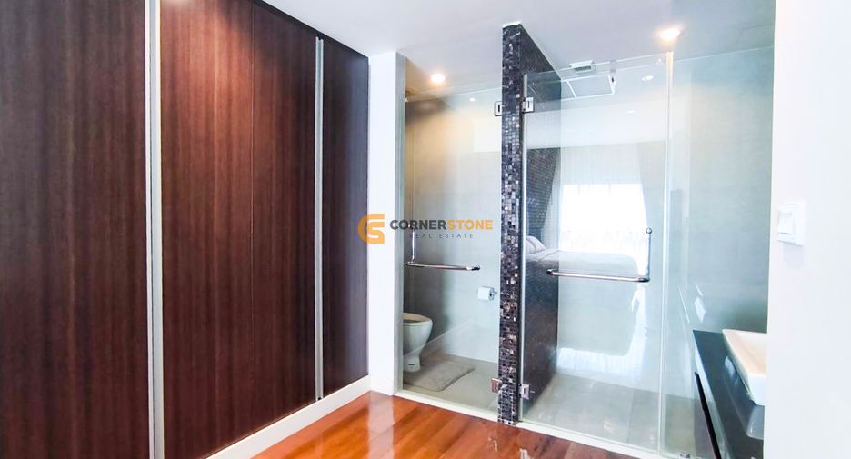 For rent 2 bedrooms condo in Bang Lamung, Chonburi