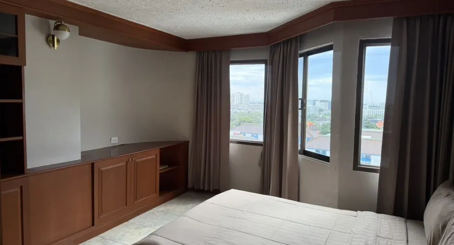 For rent 2 bedrooms condo in Mueang Chiang Mai, Chiang Mai