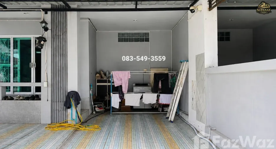 For sale 3 bedrooms townhouse in Bang Pa-in, Phra Nakhon Si Ayutthaya