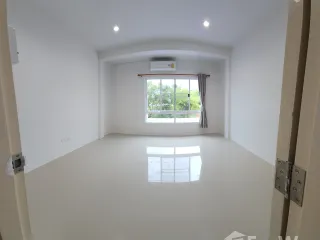 Продажа 2 спальни таунхаус в Mueang Chachoengsao, Чаченгсау