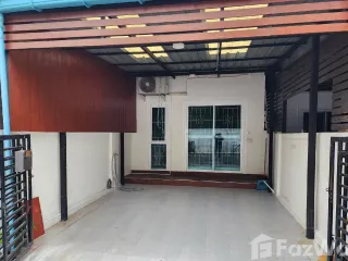 Продажа 2 спальни таунхаус в Mueang Chachoengsao, Чаченгсау