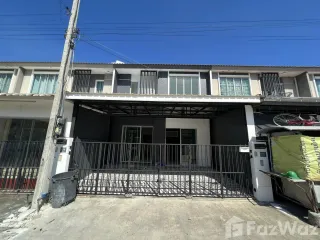 Reihenhaus zur Miete mit 3 Zimmer in Phutthamonthon, Nakhon Pathom